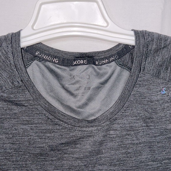 0330 skorq running shirt - Picture 3 of 6